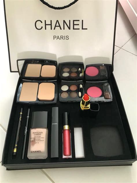 chanel full makeup set.